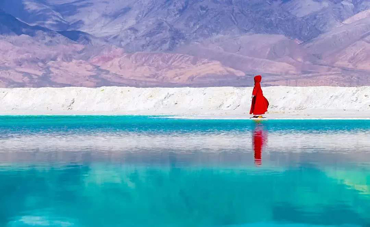 户外徒步旅行