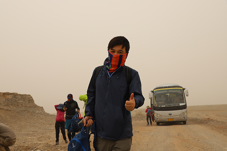 戈壁沙漠徒步旅行