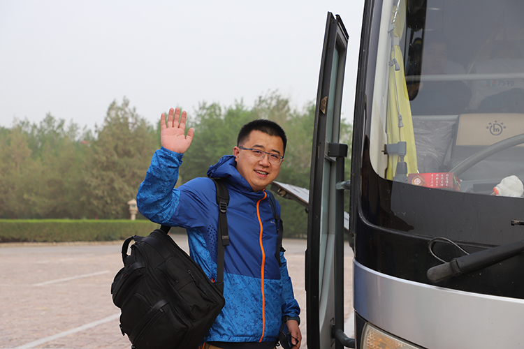 敦煌汽车